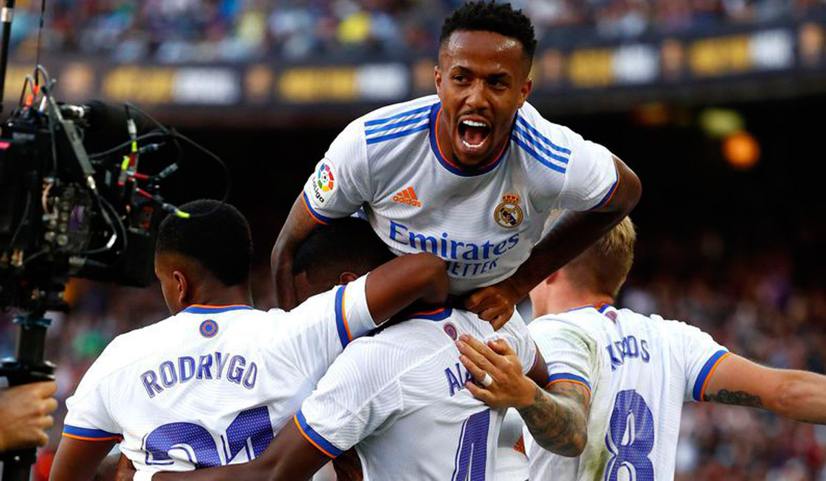 Alaba strike on Clasico debut gives Real Madrid 2-1 win at Barcelona 